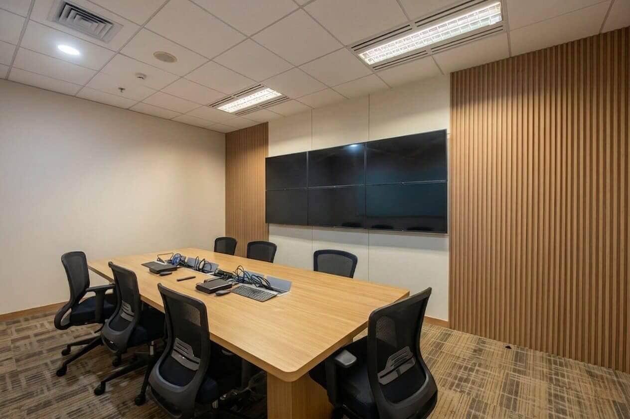 Essar — meeting room